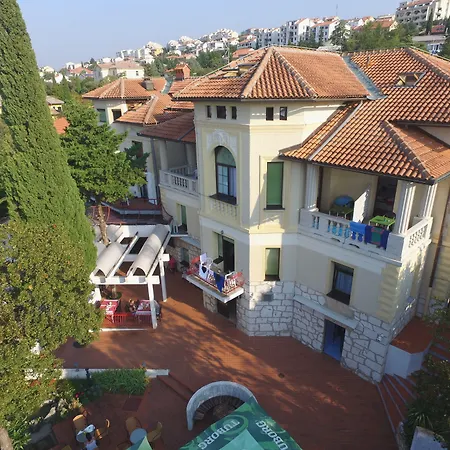 Pansion Ruza Hotel