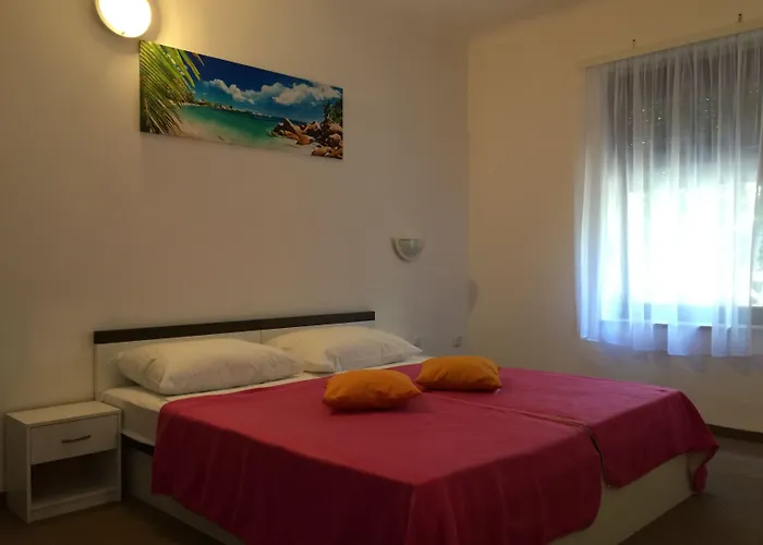 Pansion Ruza Novi Vinodolski
