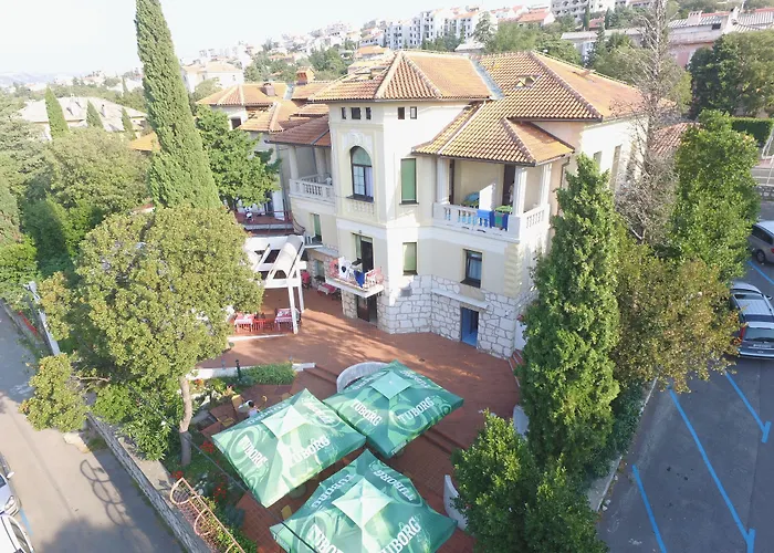 Pansion Ruza Hotel 3*