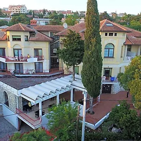 Pansion Ruza Hotel 3*