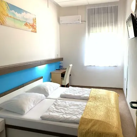 Pansion Ruza Hotel